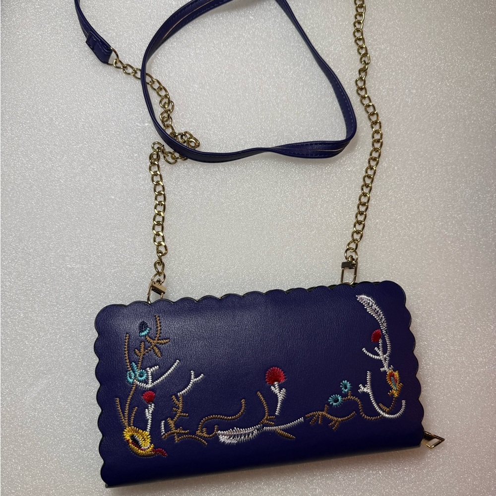 Whimsical Embroidered Navy Crossbody - Fairytale Scalloped Edge Gold Chain - Picture 5 of 11